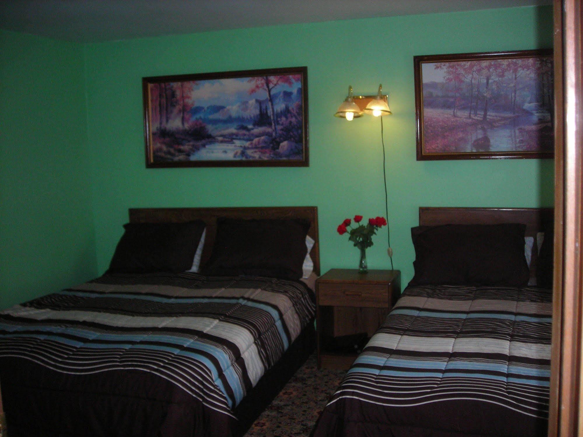 Deer Trail Motel Вісконсин Деллс Екстер'єр фото